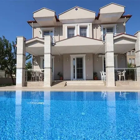 With Private Pool For 10 People In Dalyan