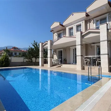 Villa With Private Pool For 10 People In Dalyan *
