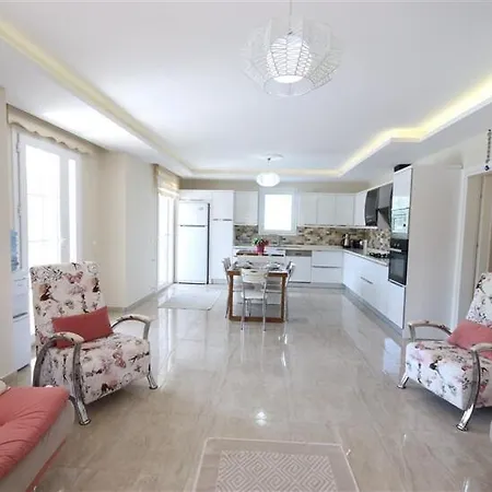 Villa With Private Pool For 10 People In Dalyan Ortaca (Mugla)
