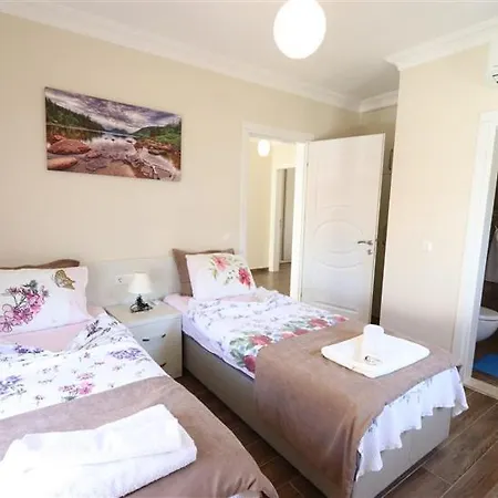 Villa With Private Pool For 10 People In Dalyan