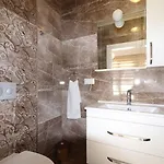 Villa With Private Pool For 10 People In Dalyan *