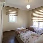 With Private Pool For 10 People In Dalyan Villa *