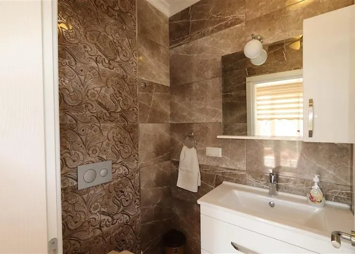 Villa With Private Pool For 10 People In Dalyan *