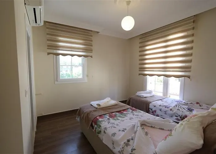 Villa With Private Pool For 10 People In Dalyan