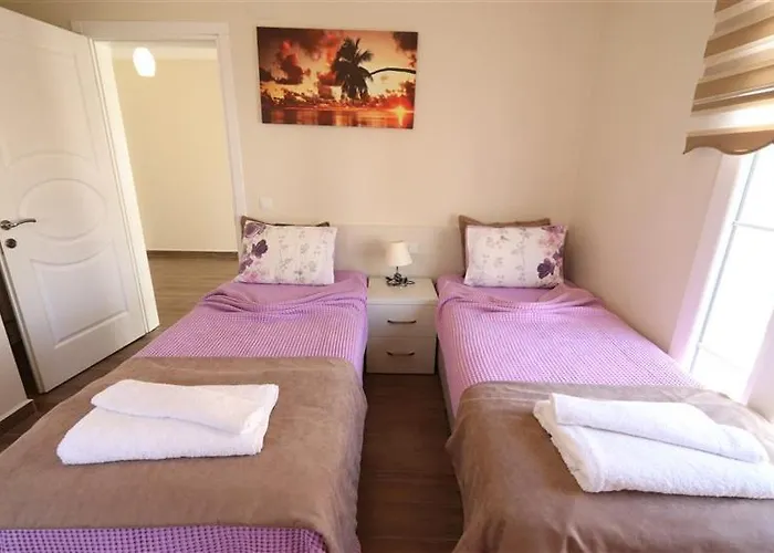 Villa With Private Pool For 10 People In Dalyan *