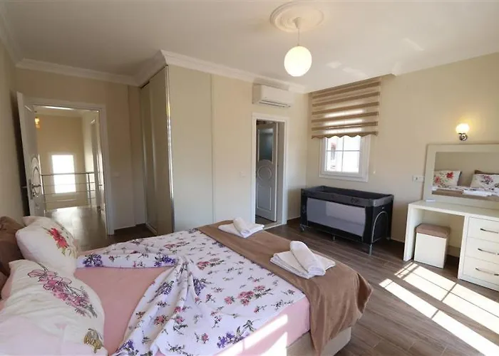 With Private Pool For 10 People In Dalyan Villa Ortaca (Mugla)